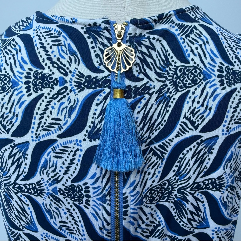 Lilly Pulitzer Blue and White V-Neck Mermaid Tail Print Dress Size 4 - Picture 11 of 15